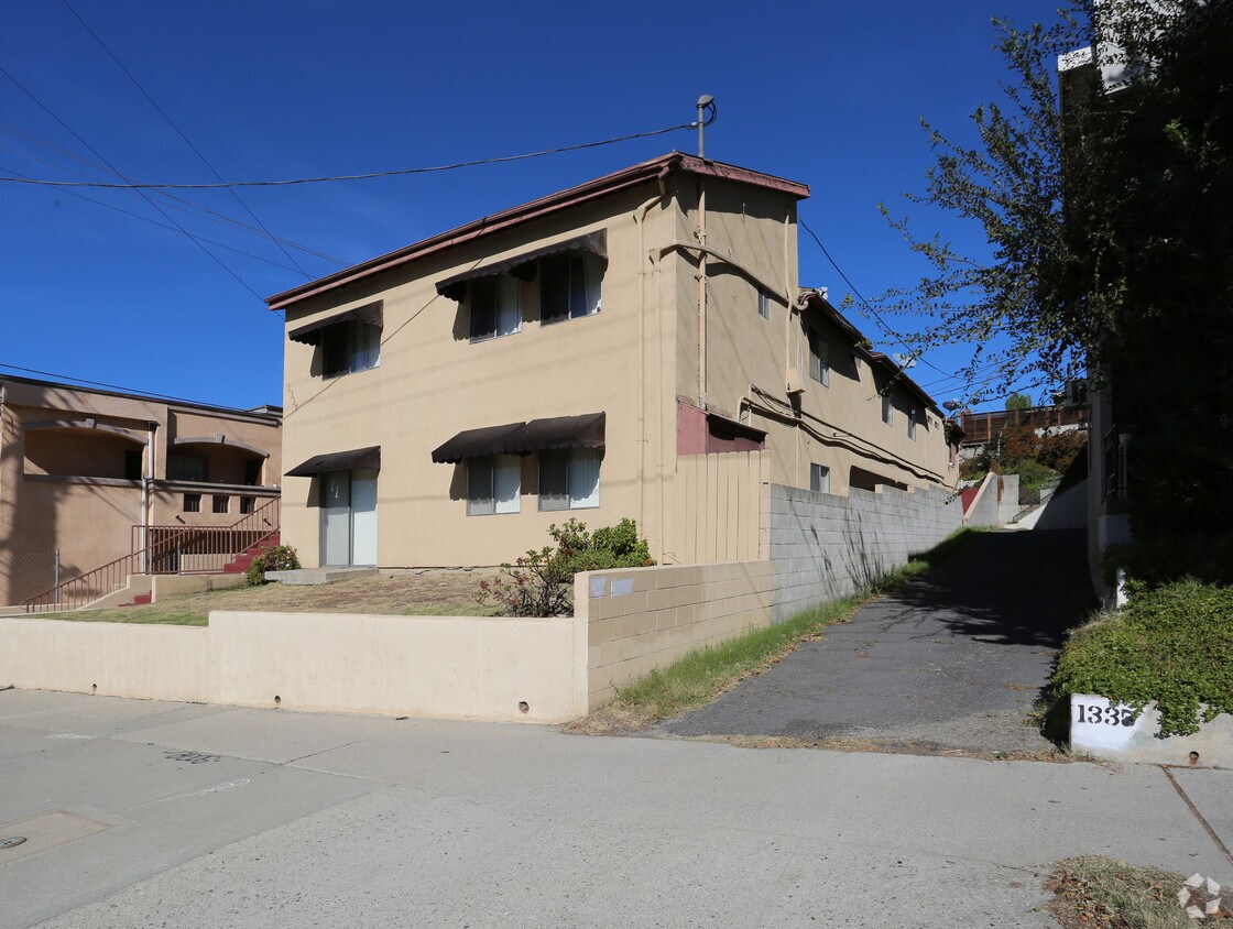 Foto principal - 1337 Colorado Blvd