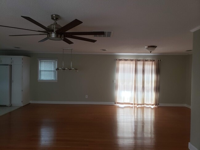 Building Photo - 7 Coquina Ct
