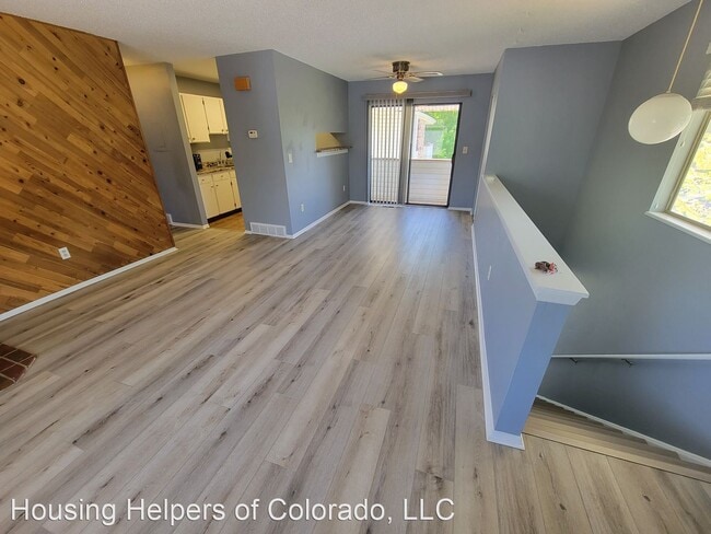 Building Photo - 1 br, 1 bath House - 1850 Ionic Dr. Unit E