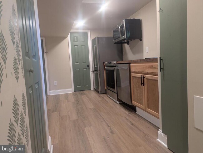 Foto del edificio - 6504 Hansford St