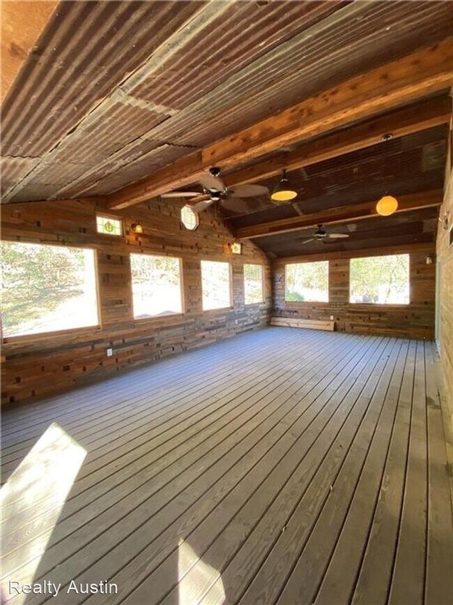 Foto del edificio - 3 br, 2 bath House - 3500 Oak Springs Drive