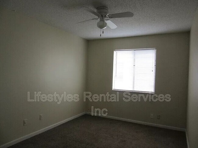 Foto del edificio - 109 2nd St S