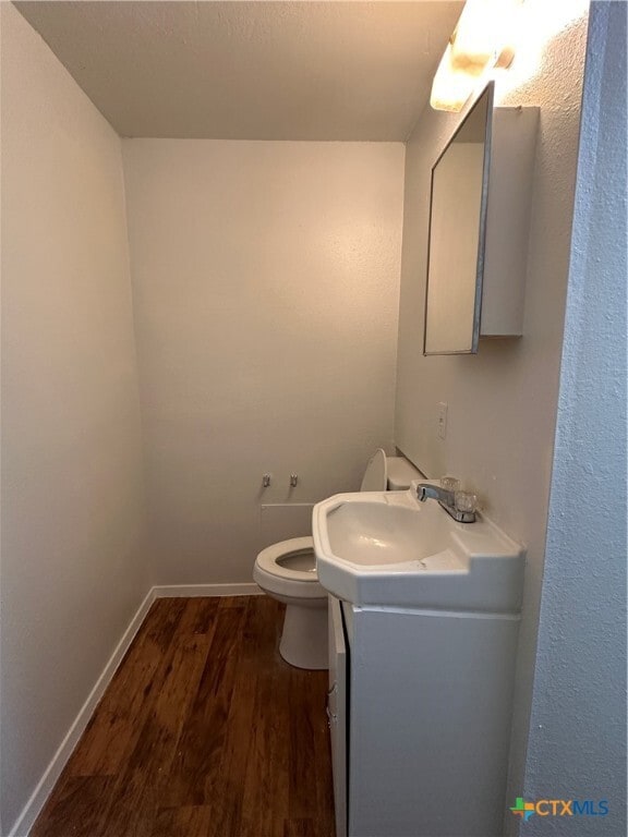 Building Photo - 1706 N Interstate 35