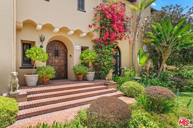 Foto del edificio - 434 S Muirfield Rd