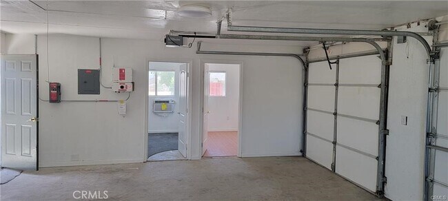 Building Photo - 11200 Palomar Ave