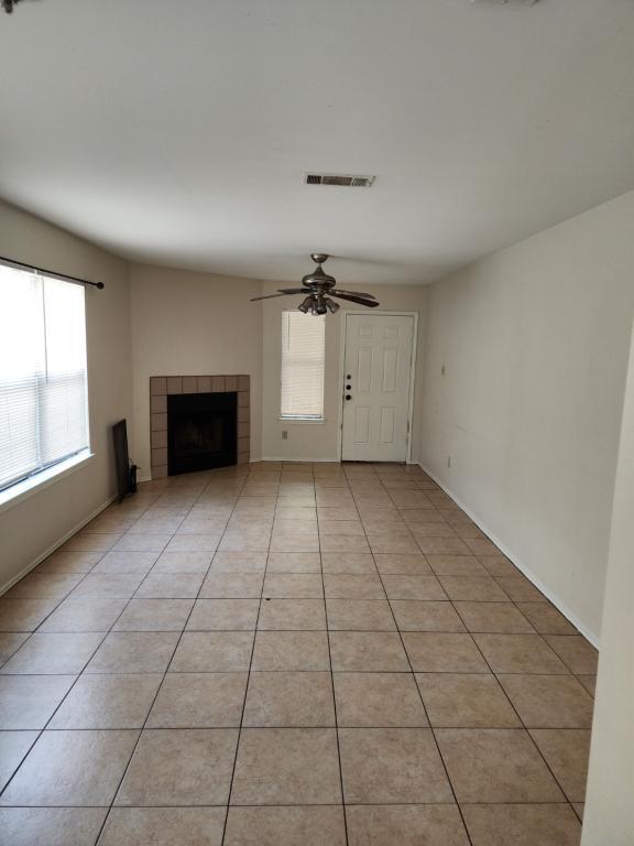 Foto del edificio - 515 Luther Dr