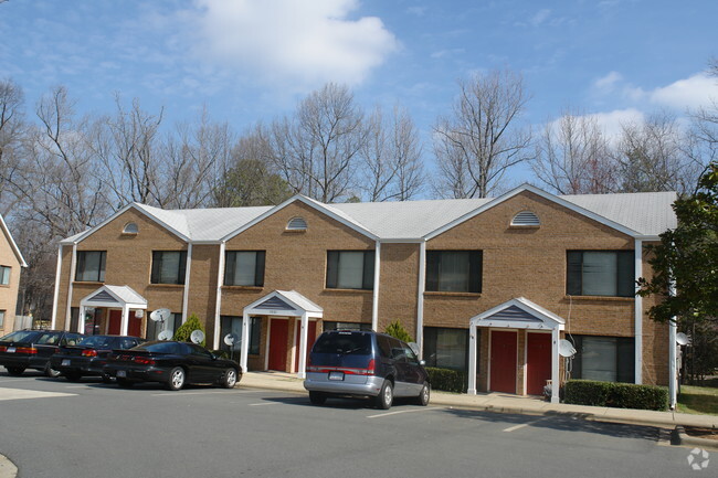 Building Photo - Rama Place Apartments