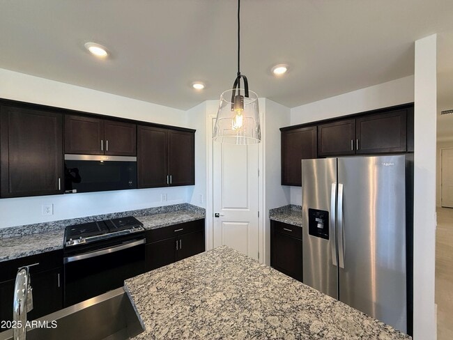 Building Photo - 4169 W Yolanda Ln