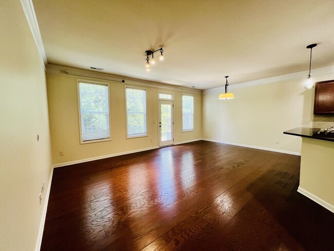 Building Photo - 9647 Camberley Ave NW