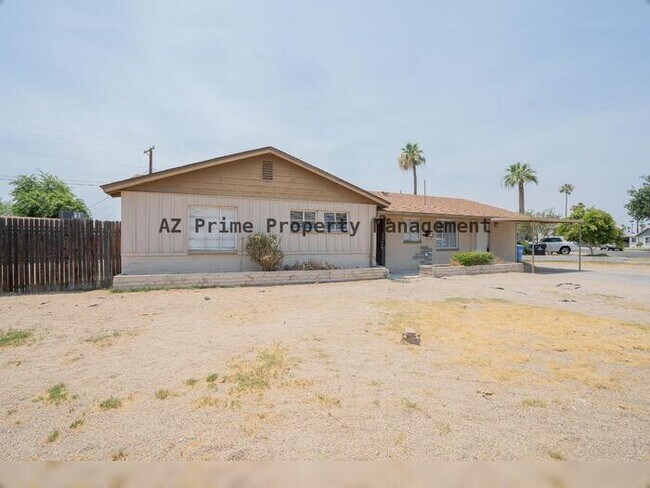Foto del edificio - 3731 W SAN MIGUEL AVE, PHOENIX AZ