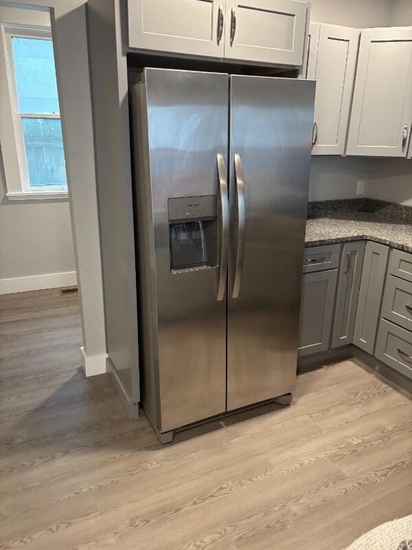 Foto del edificio - 523 W 17th St