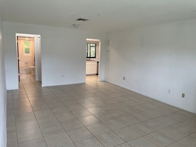 Foto del edificio - 10022 8th St