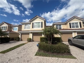 Building Photo - 10339 Whispering Palms Dr