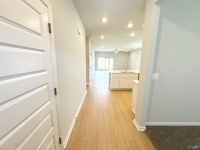 Building Photo - 28550 Whitehall Ln