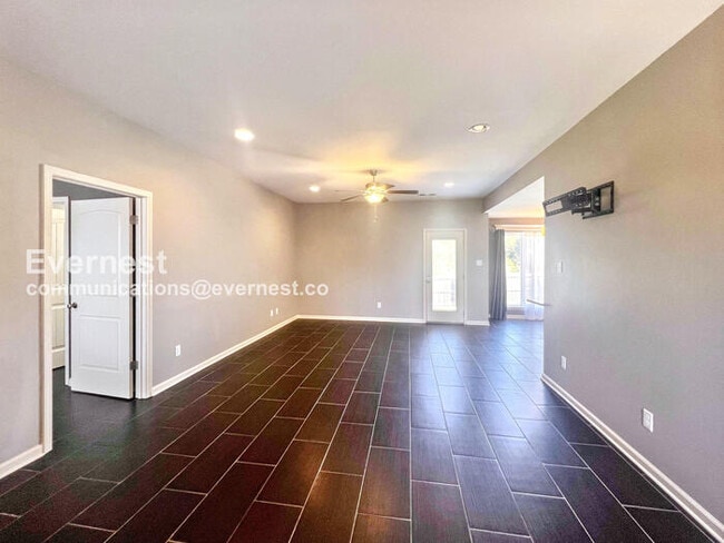 Building Photo - 74 Doe Trail