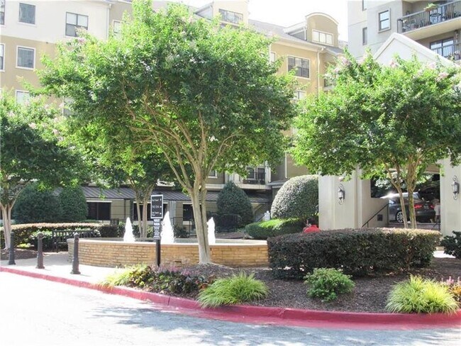 Building Photo - 799 Hammond Dr