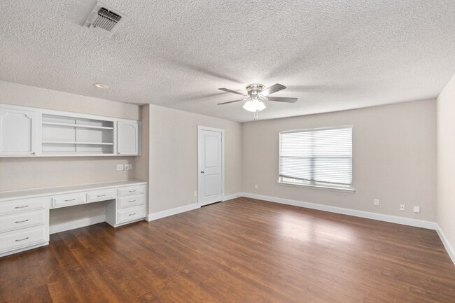 Photo - 6728 Fair Meadows Drive Unit House