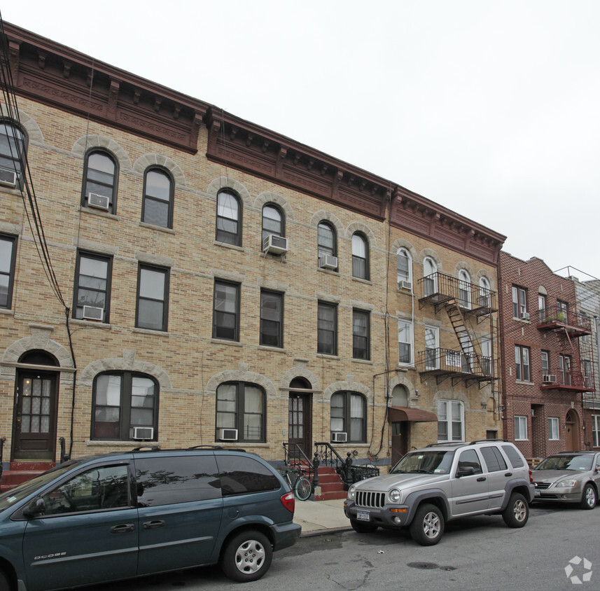 Foto principal - 39 Withers St