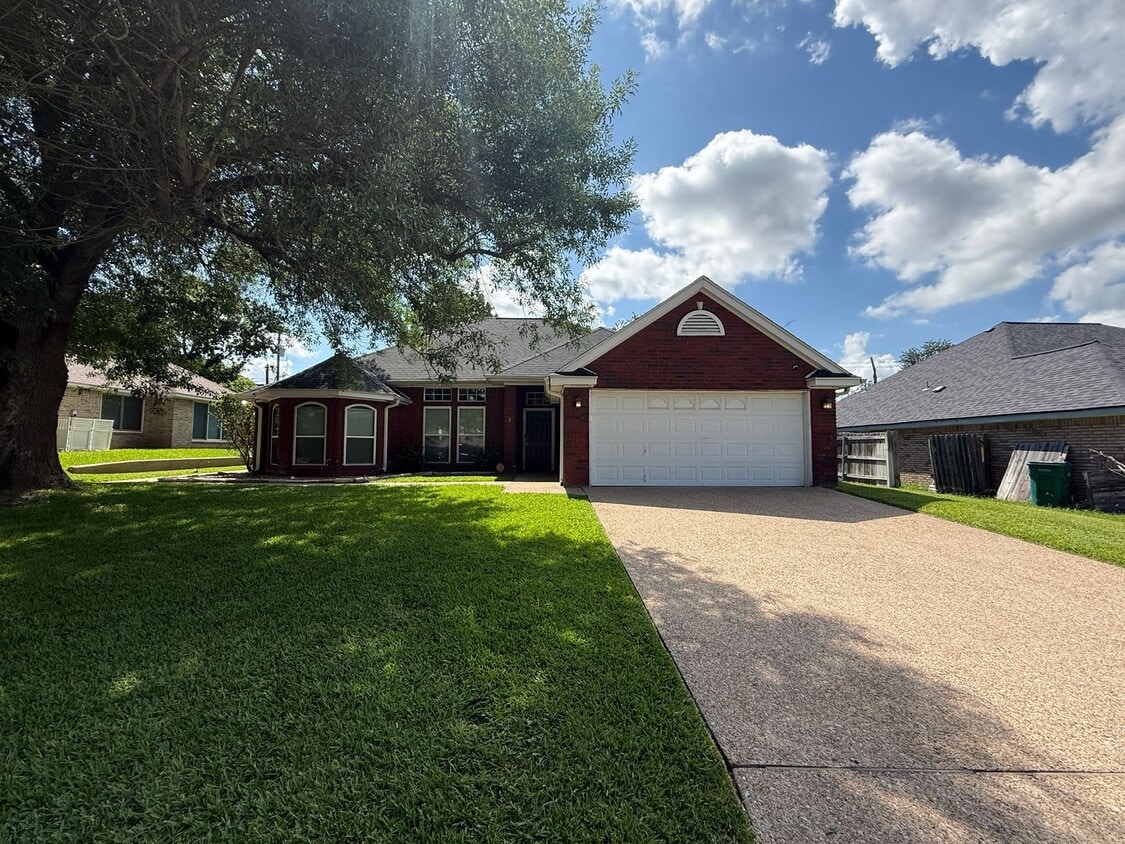 Building Photo - 3-Bedroom House for Rent in Harker  Heights