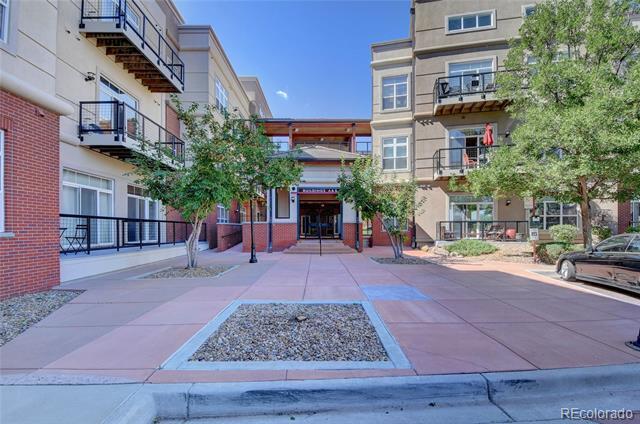 Building Photo - 5677 S Park Pl