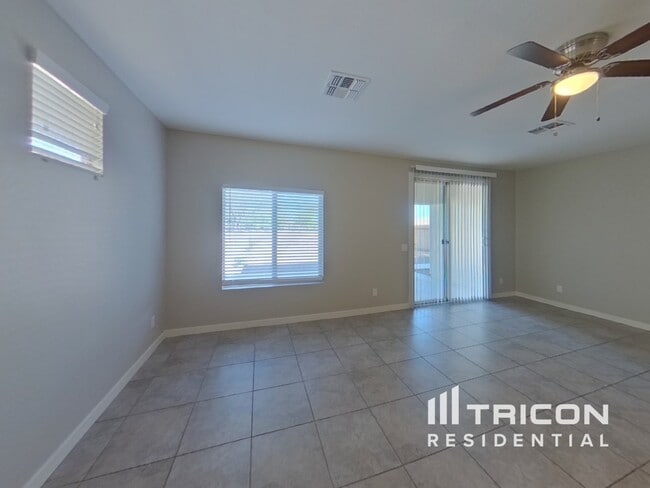 Building Photo - 42288 W Posada Dr