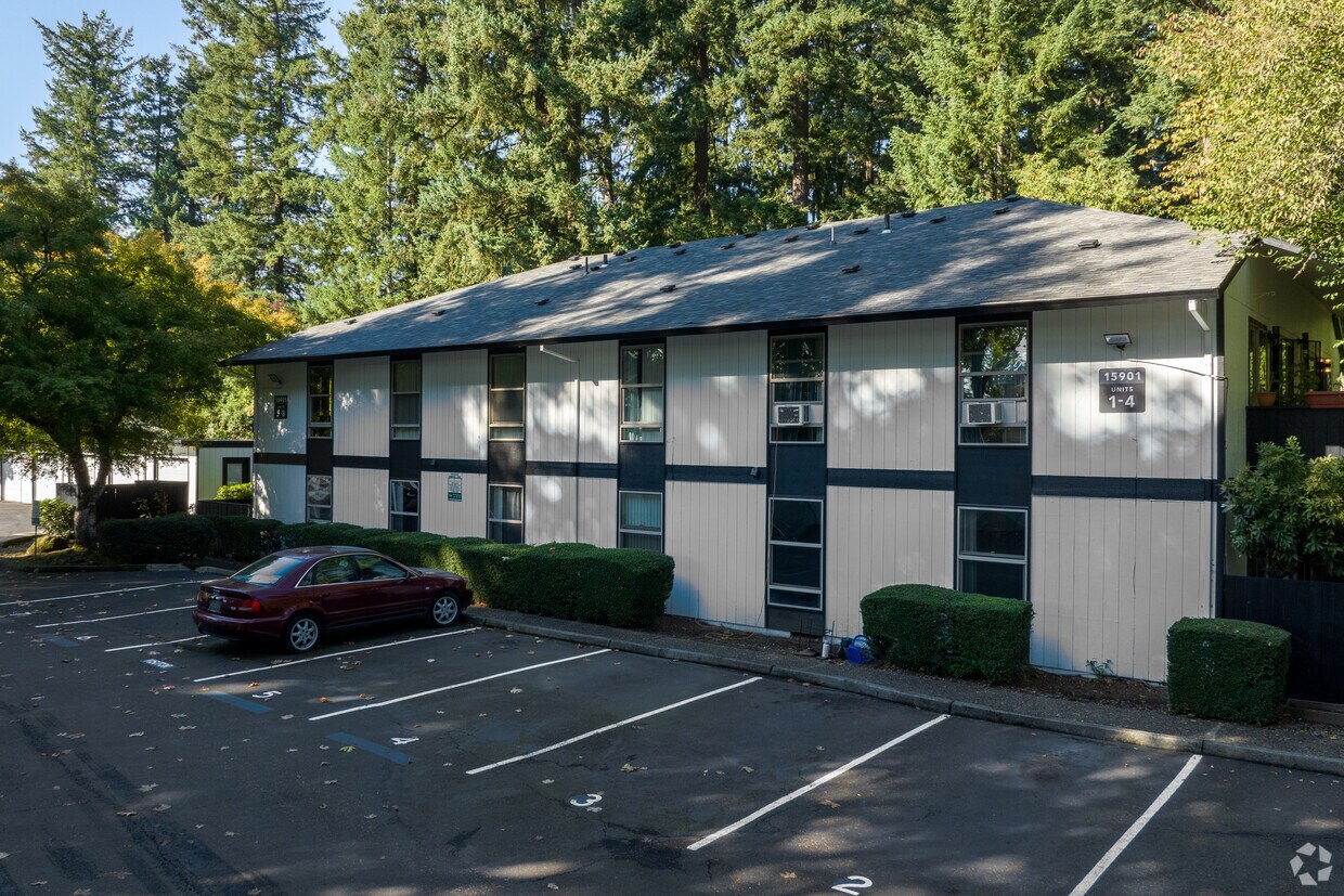 Primary Photo - ReNew Oakridge