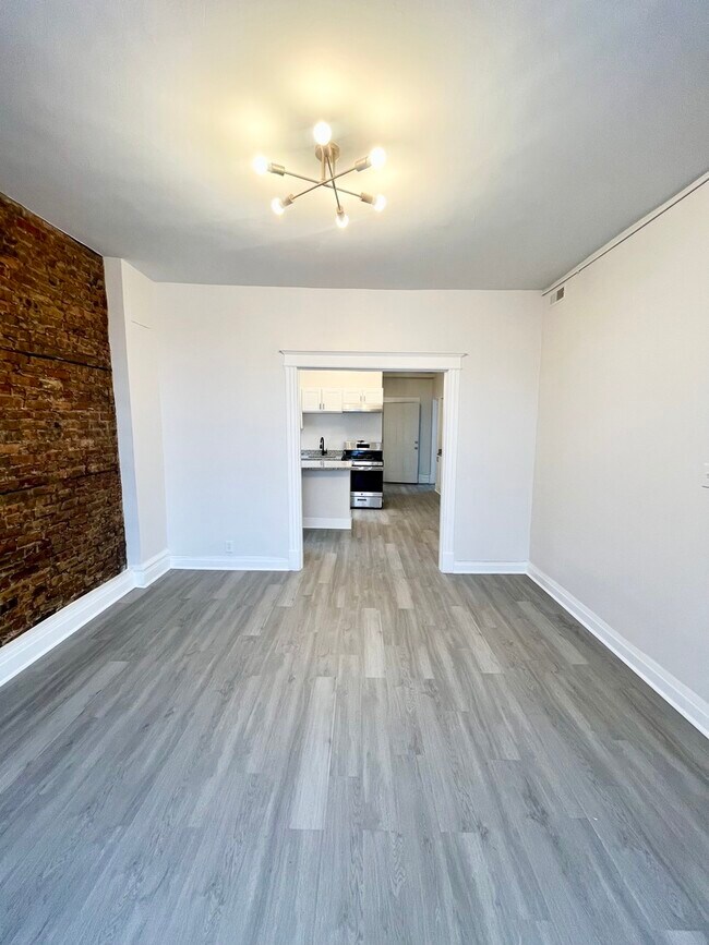 Foto del edificio - 2512 S Trumbull Ave