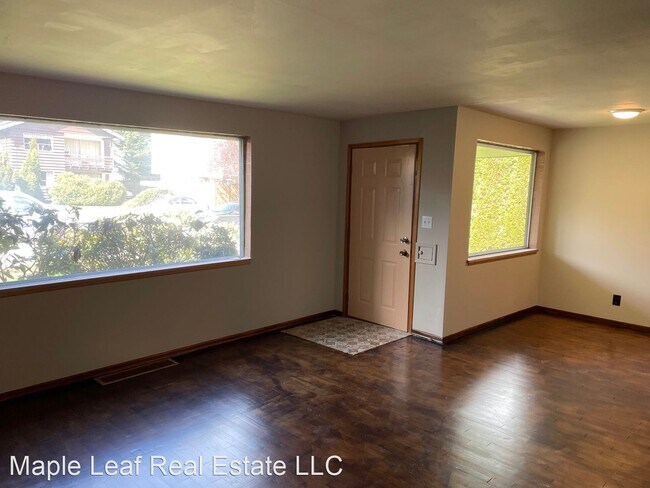 Foto del edificio - 2 br, 1 bath House - 8826 Stone Ave N