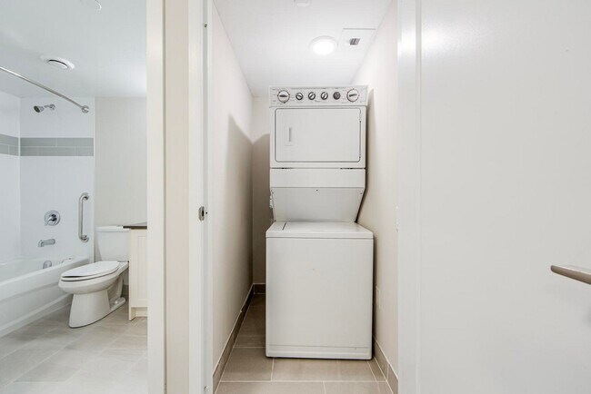 Photo du bâtiment - Forest Suites