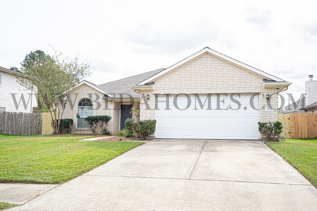 Foto del edificio - 5365 Tallowwood Terrace