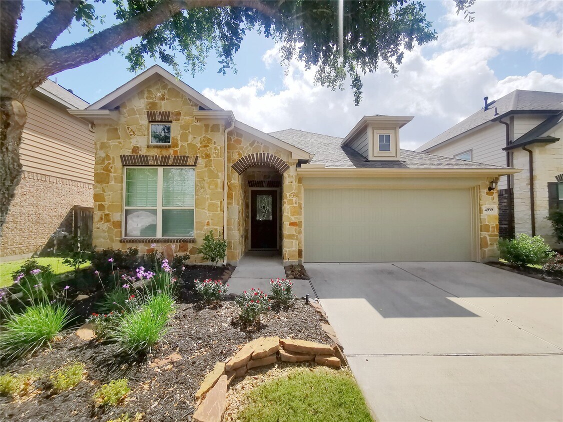 Foto principal - 4939 Ginger Bluff Trail