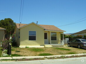 Building Photo - 1701 Vosti Ave