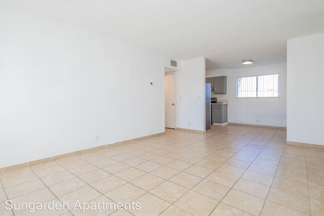 Building Photo - 1 br, 1 bath Apartment - 3570 Geist Ave 10...