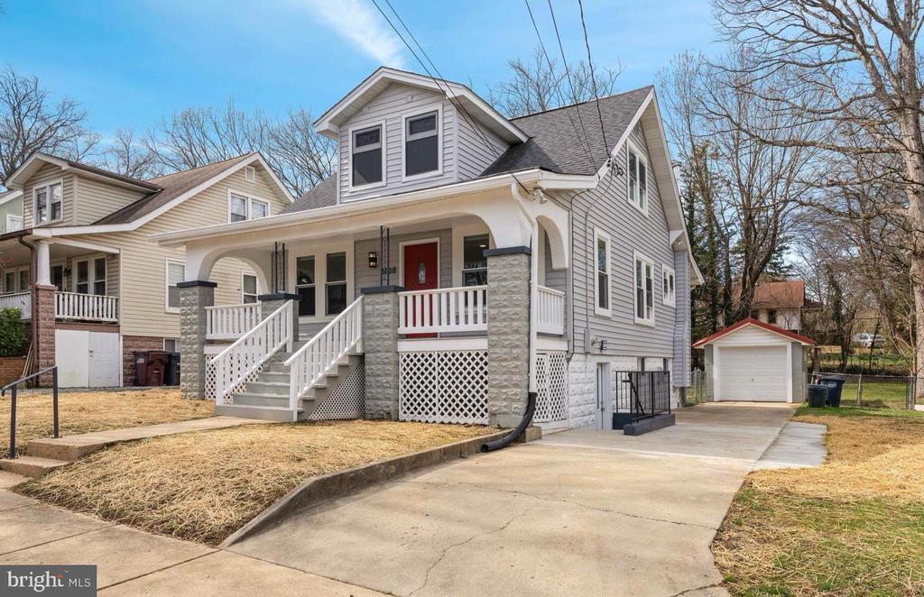 Foto principal - 6108 44th Pl