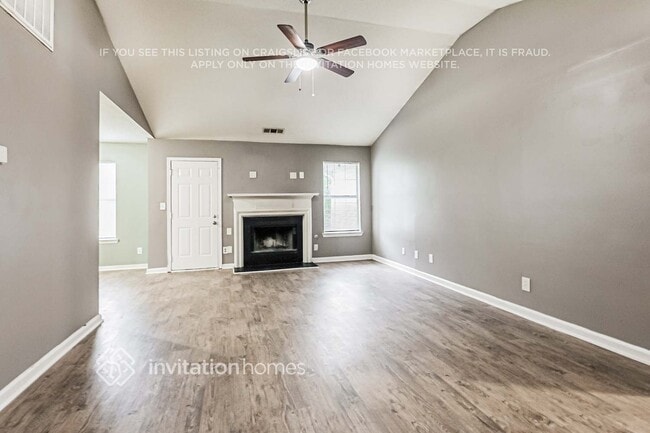 Building Photo - 305 Breezy Hill Walk