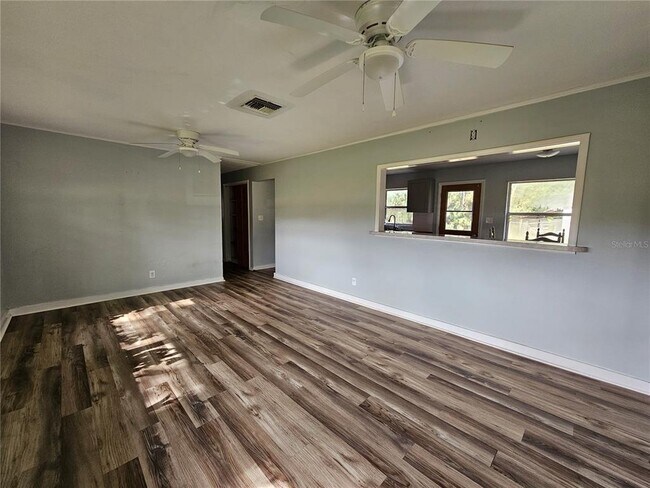 Foto del edificio - 1084 Pell Rd