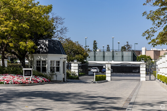 Community Entrance - Century Towers