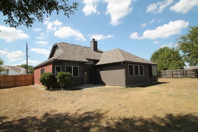 Foto del edificio - Brook Hollow Honey!