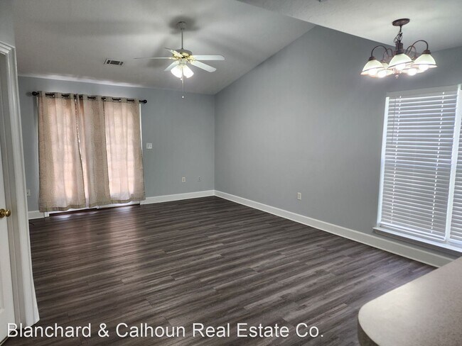 Building Photo - 3 br, 3 bath House - 321 Whitney Place