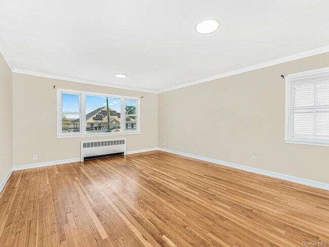 Building Photo - 131 Mansion Ave