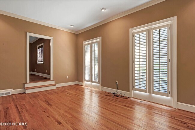 Foto del edificio - 8801 Olympic Ln