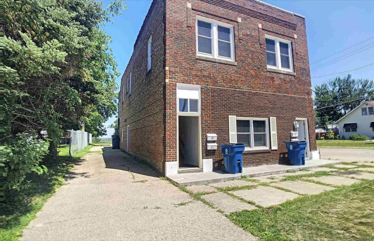 Foto principal - 645 21st Ave