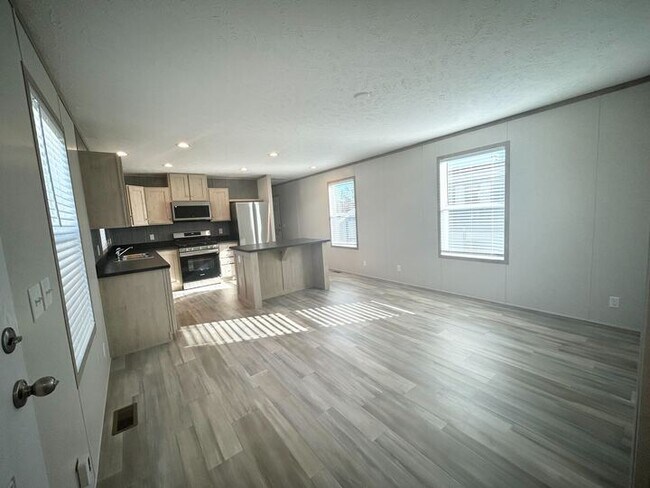 Foto del edificio - 52792 S Zacharias Ct