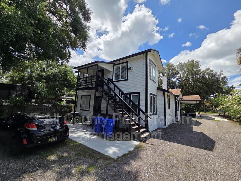 Primary Photo - 838 1/2 E. Orange St.