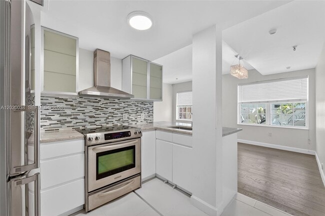 Building Photo - 1242 Drexel Ave