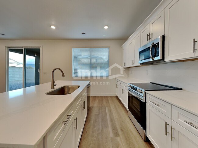 Foto del edificio - 20177 W Thomas Rd