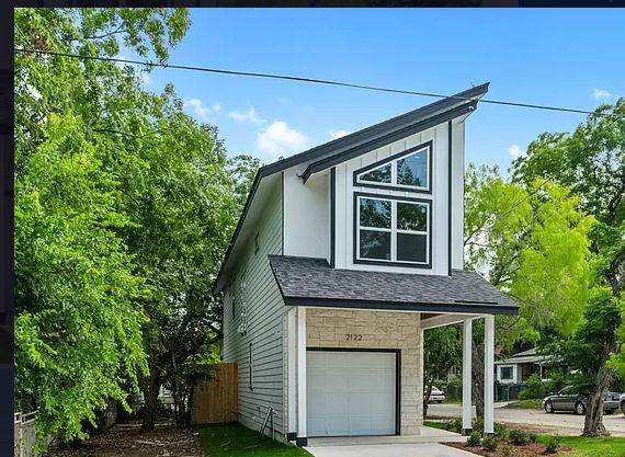 Building Photo - 214 Connelly St