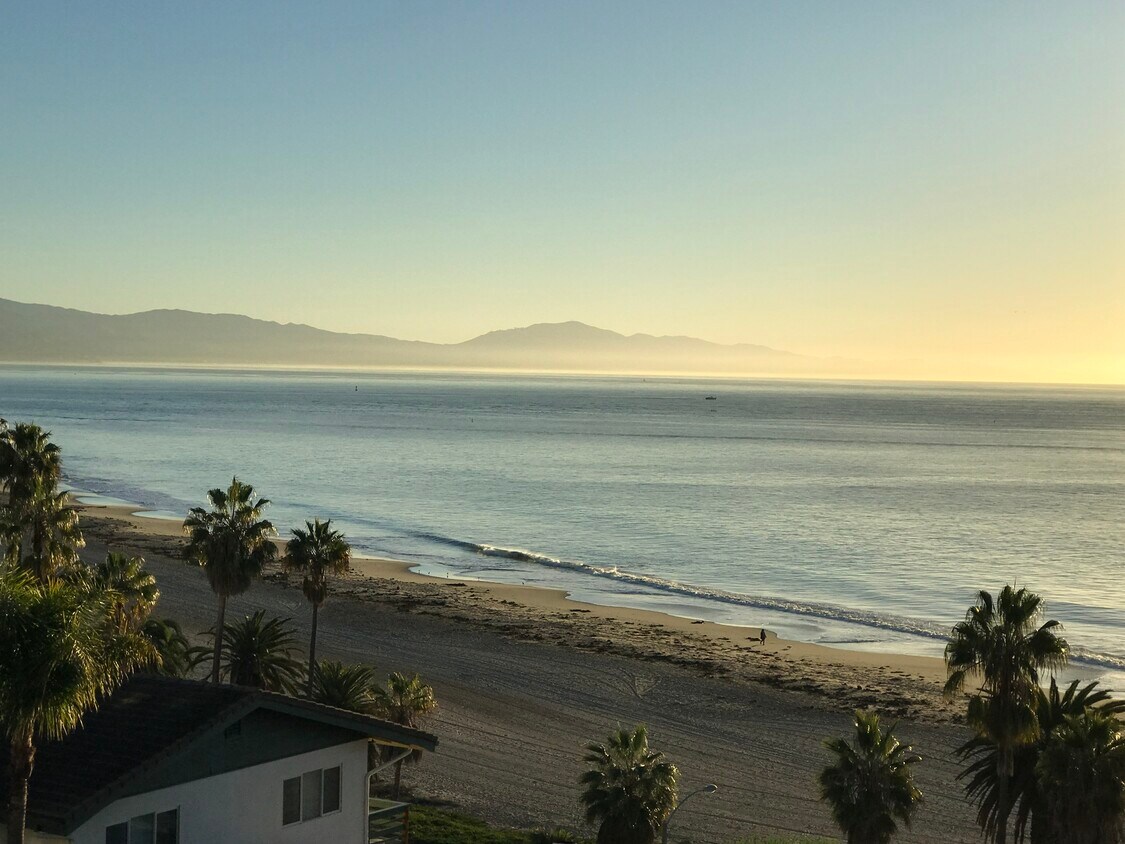 Primary Photo - 50 Barranca Ave