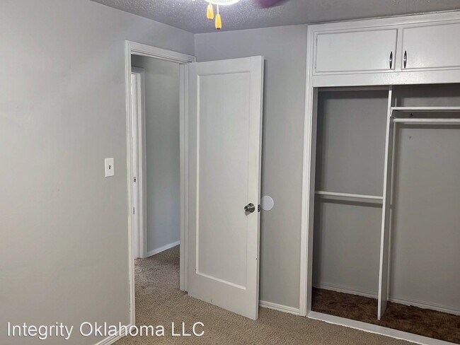 Building Photo - 3 br, 1 bath House - 1720 Cherry Ln