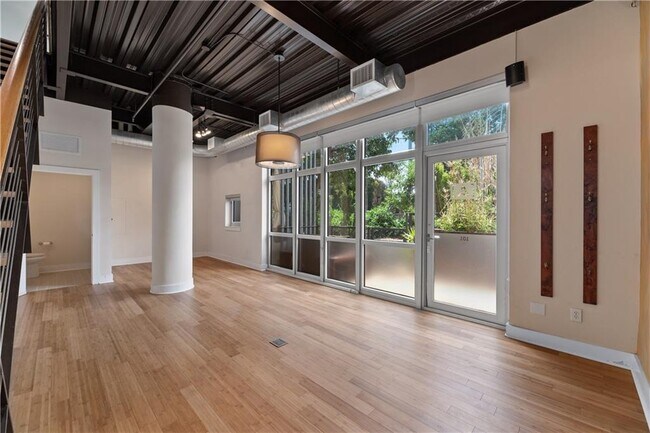 Foto del edificio - 603 Davis St